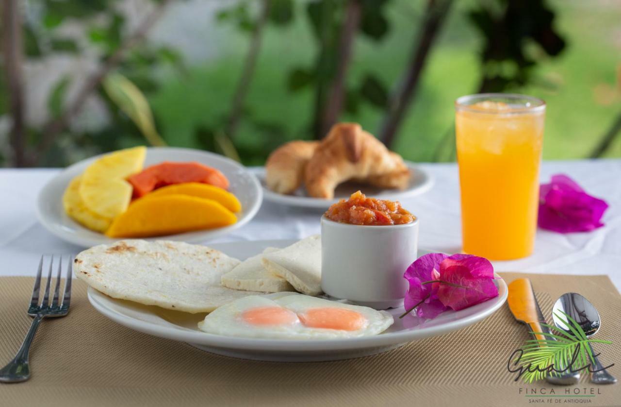 Finca Hotel Guali Santafe Santa Fe de Antioquia Dış mekan fotoğraf