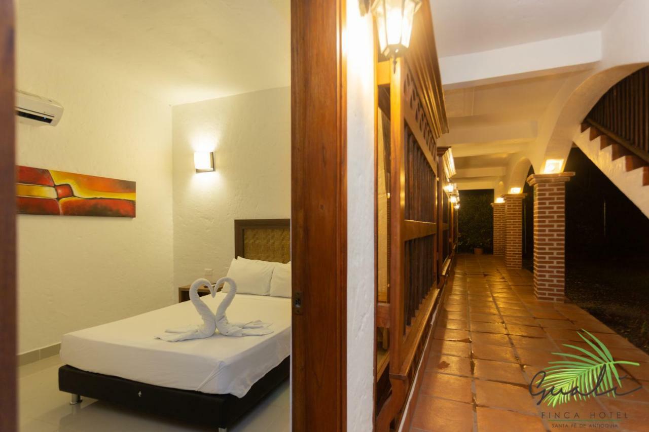 Finca Hotel Guali Santafe Santa Fe de Antioquia Dış mekan fotoğraf